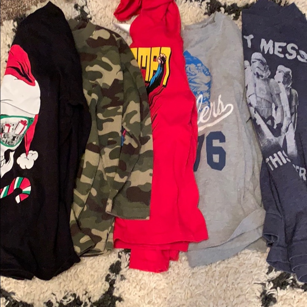 17 boys size small long sleeve shirts